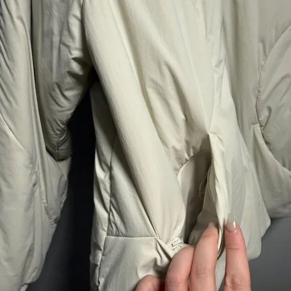 Lululemon Water-Resistant Insulated Hooded Jacket SZL Bone